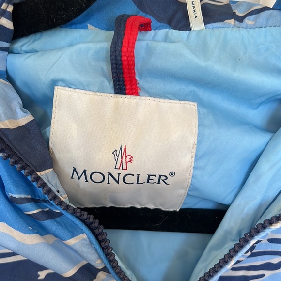 moncler kids blue camo windbreaker jacket sz 12 152cm - Picture 3 of 9